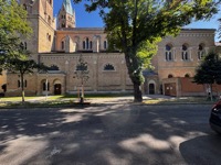 Church on Paradisgaße